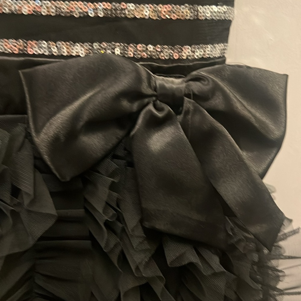 Elegant Black and Silver Kids Dress - Picture 4 of 6
